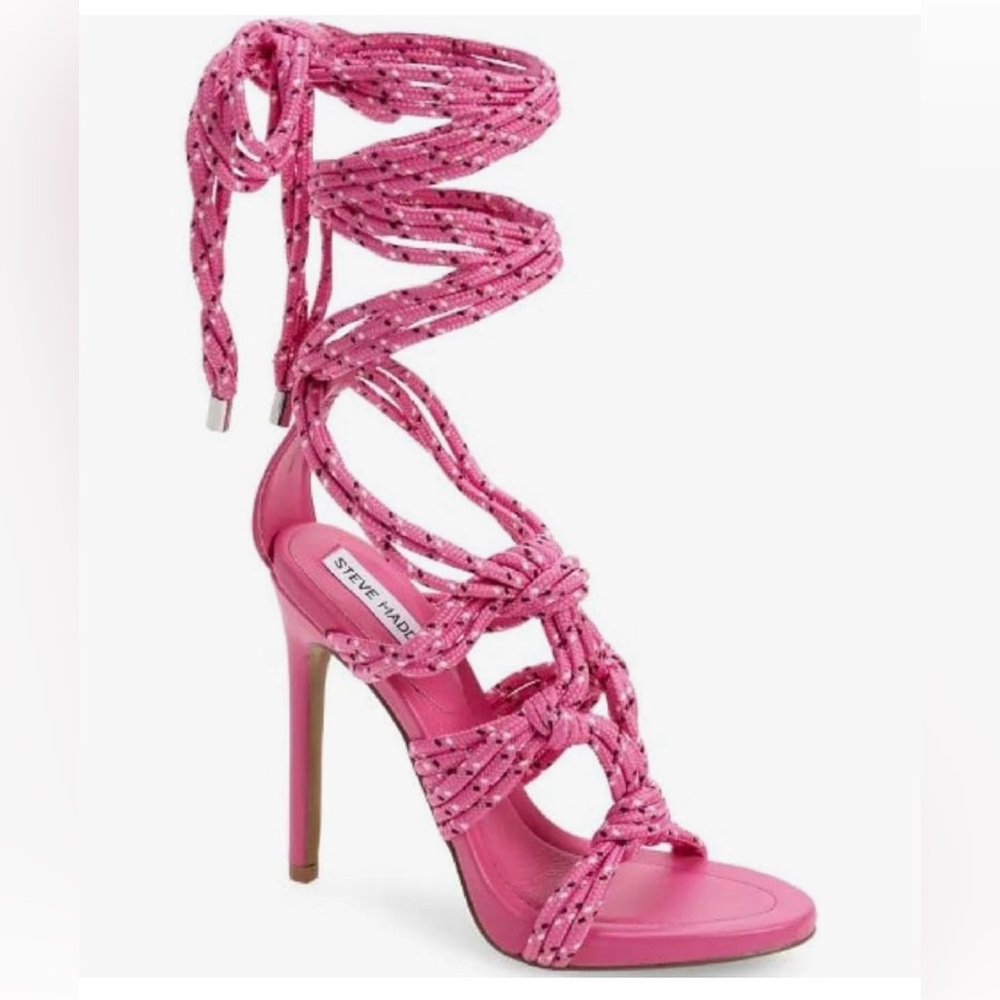FIORE by Steve Madden strappy stiletto sandal in size 8. EUC.